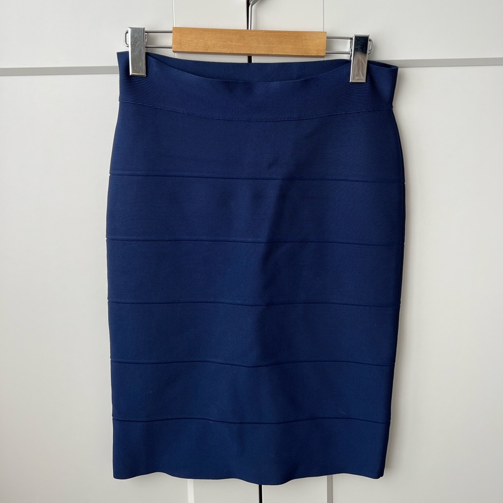 BCBG bodycon skirt